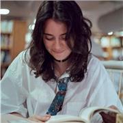 Profesora en málaga, disponibilidad total en verano